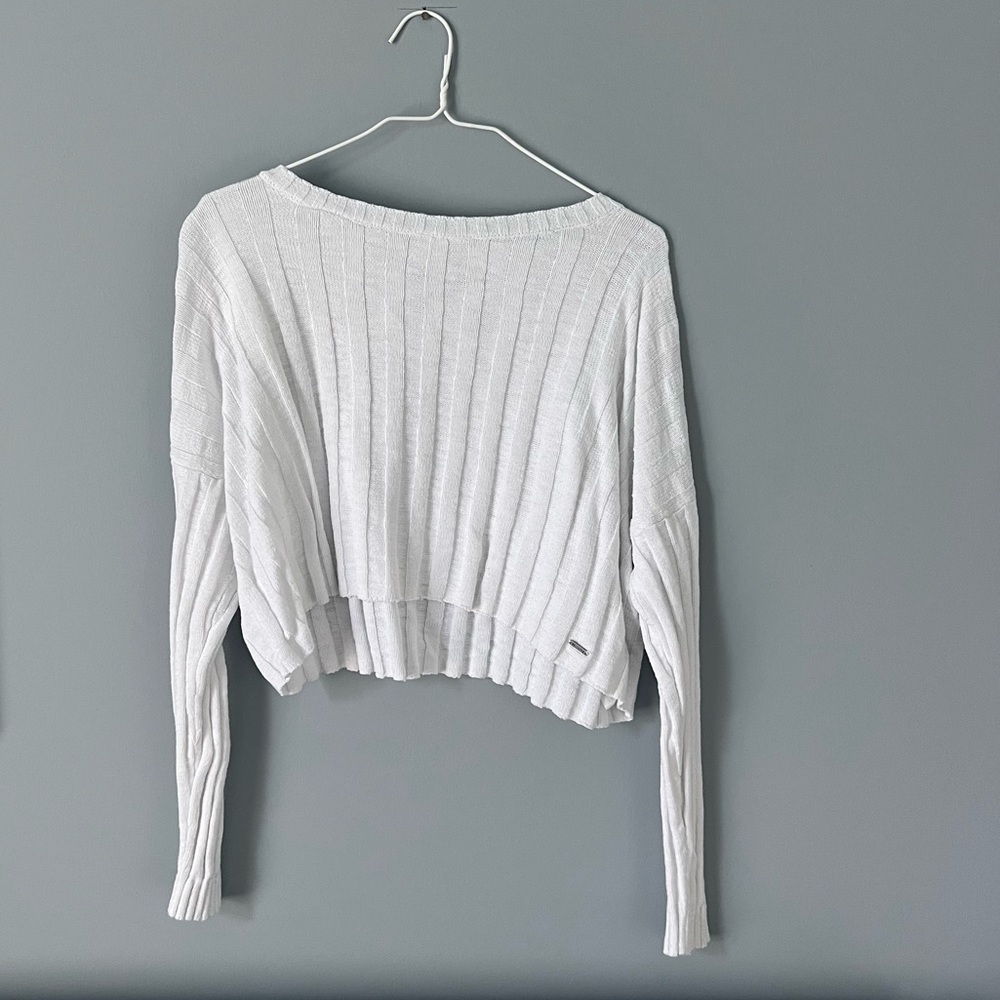hollister cropped sweater